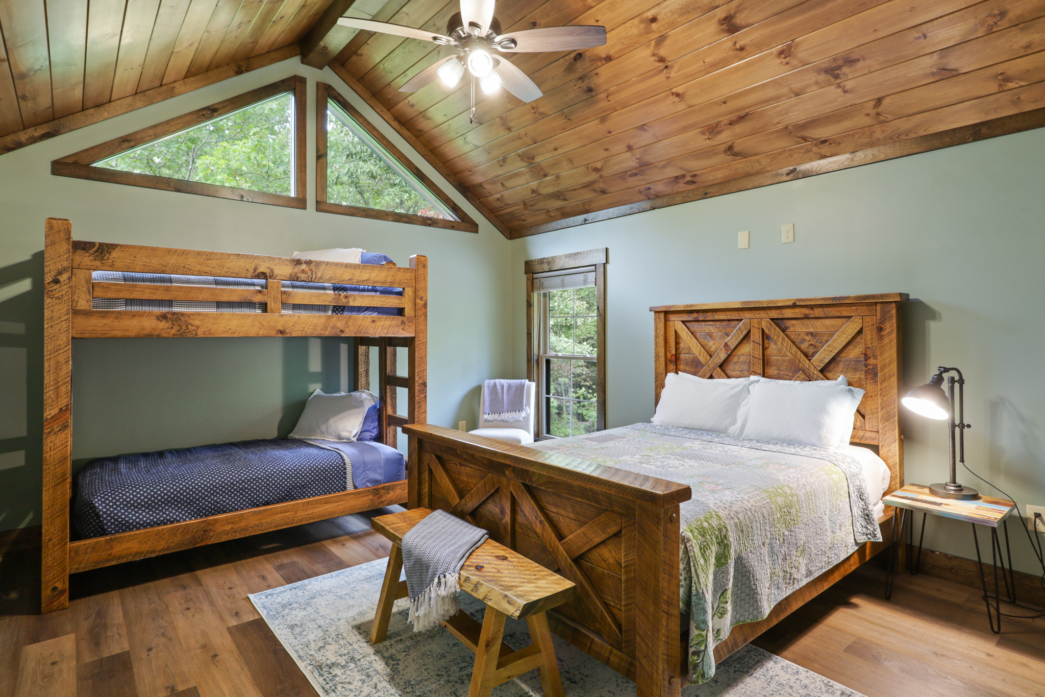Bunk room with queen bed and twin bunks, Bärkada Cabin Blue Ridge GA